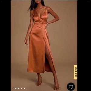 Lulus satin dress